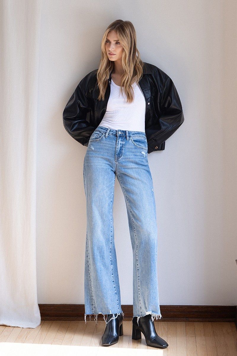 Slant side seam vintage hirise flare jeans