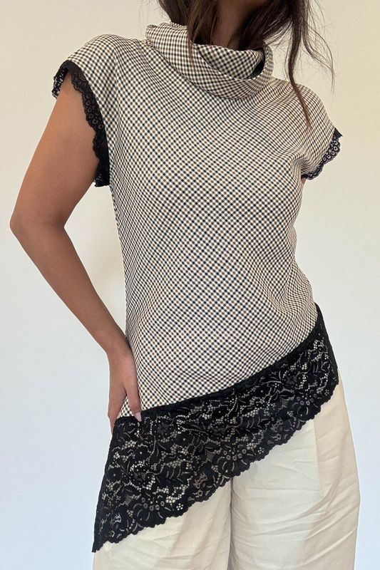 Gia Houndstooth High Neck Lace Trim Top