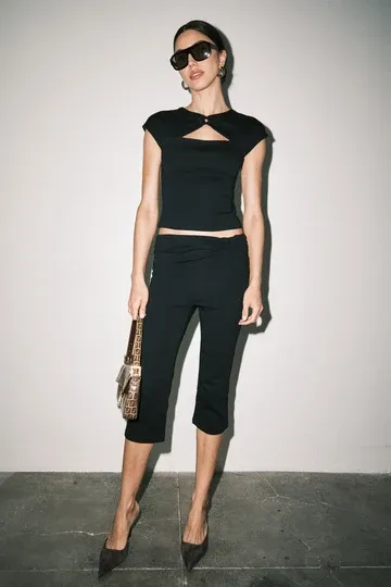 On the List Ruched Capri Pants