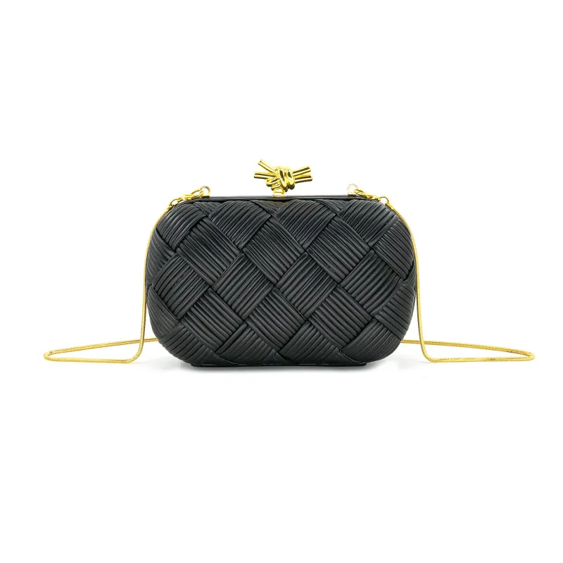 Maika Knot So Basic Clutch