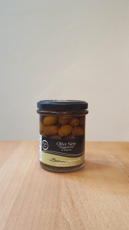 OLIVE NERE TAGGIASCHE IN SALAMOIA