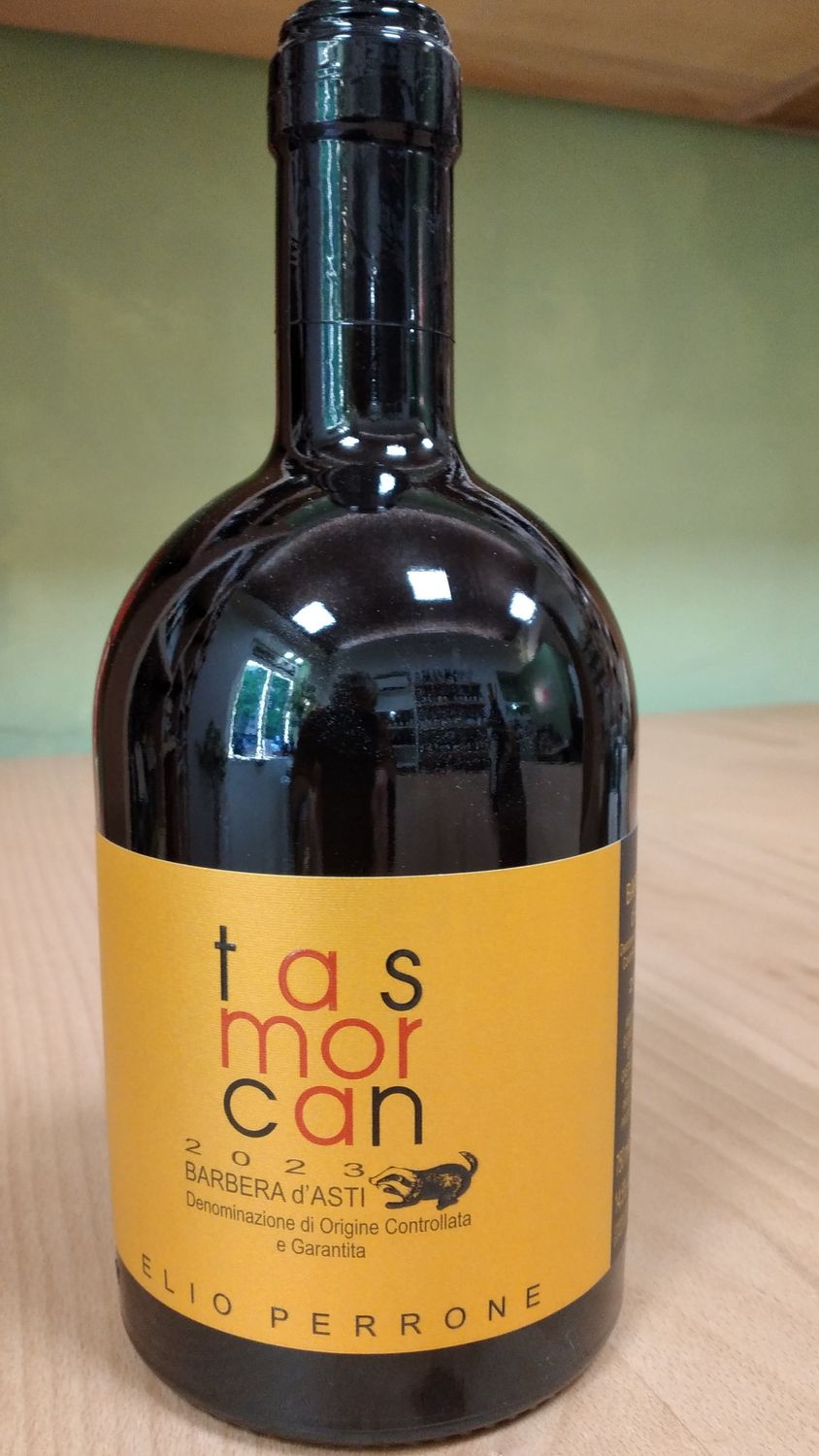vino barbera tasmorcan Elio Perrone