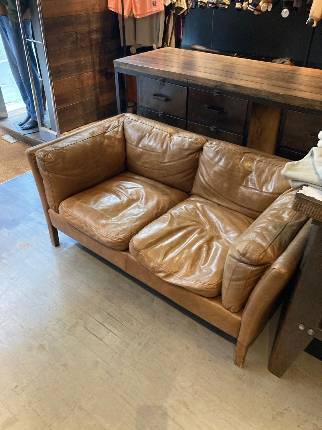 LEDERCOUCH VINTAGE MÖBEL CHEVIGNON PARIS