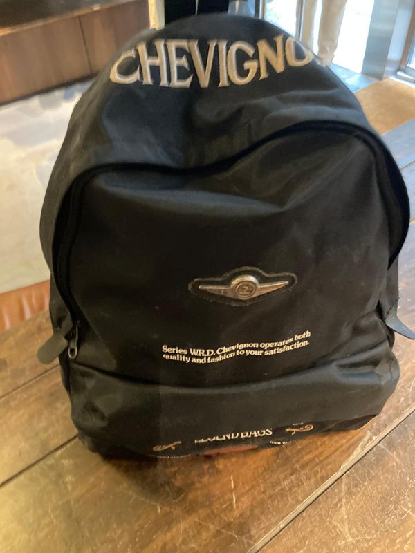 DEKO BAG VITRINE CHEVIGNON PARIS