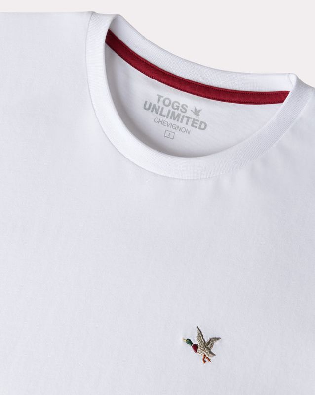 BRAND NEW T-TOGS T-SHIRT WHITE