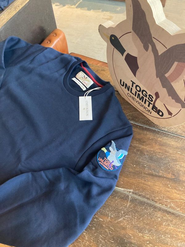 NAVYBLUE SWEATSHIRT NEW TOGS ONE CHEVIGNON