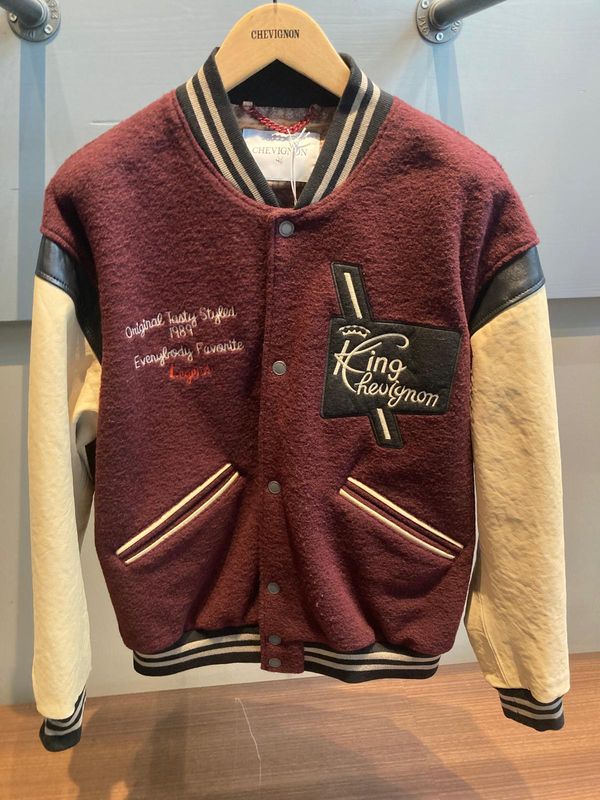 BURGUNDY VARSITY SPORT