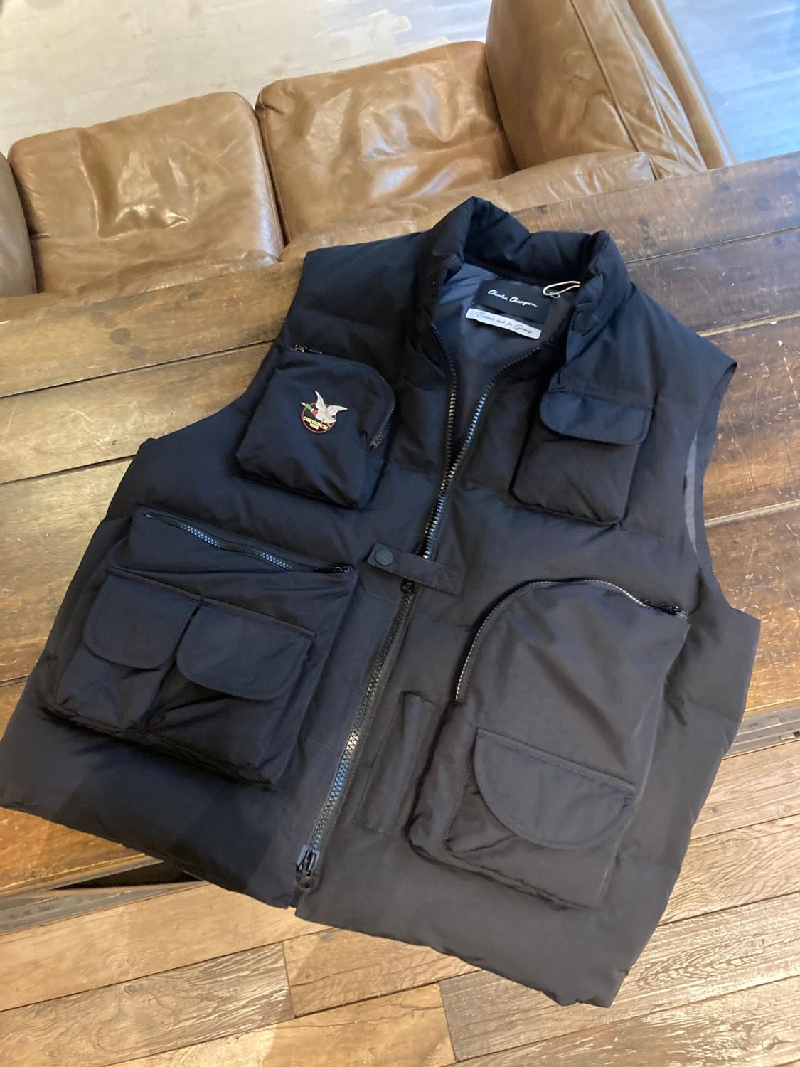 COMBAT BLACK DOWN