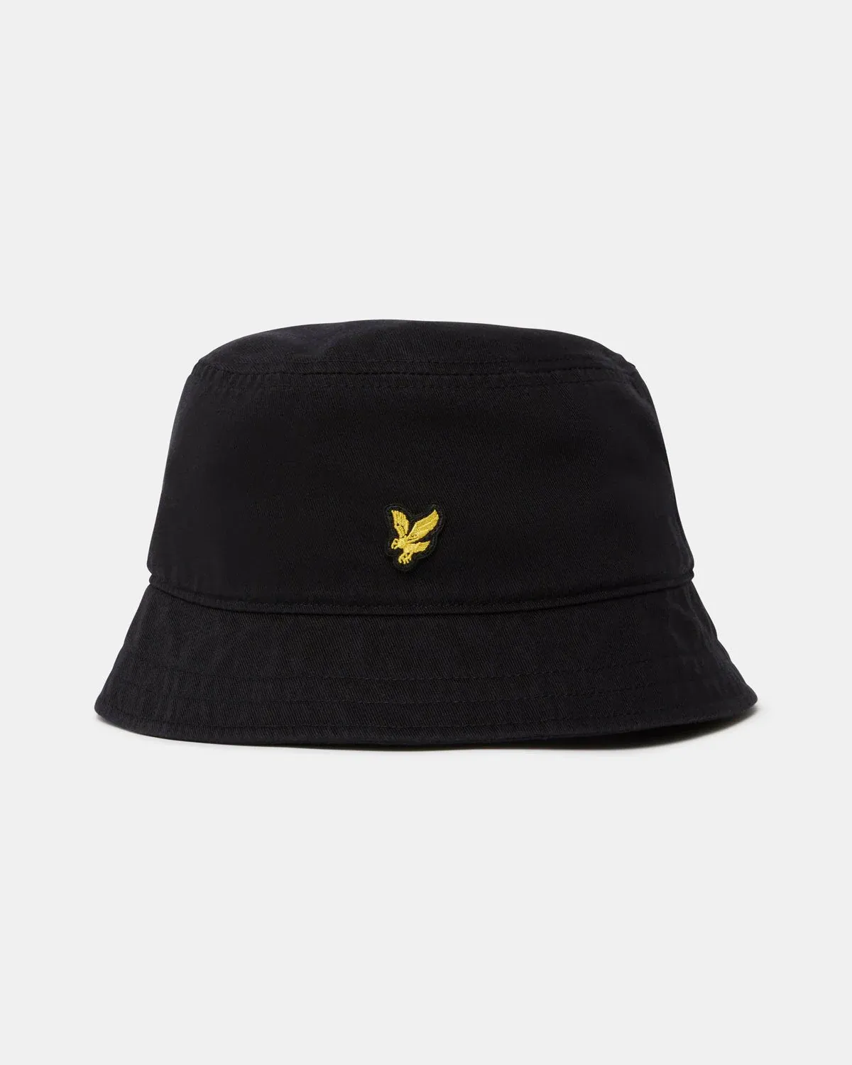 a BLACK BUCKET HAT LYLE &amp; SCOTT