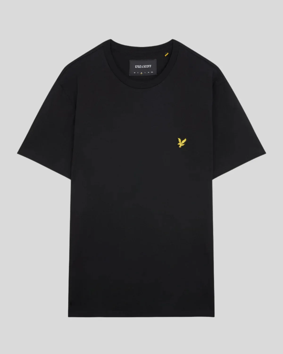 a BLACK CLASSIC CREW NECK T SHIRT LYLE &amp; SCOTT