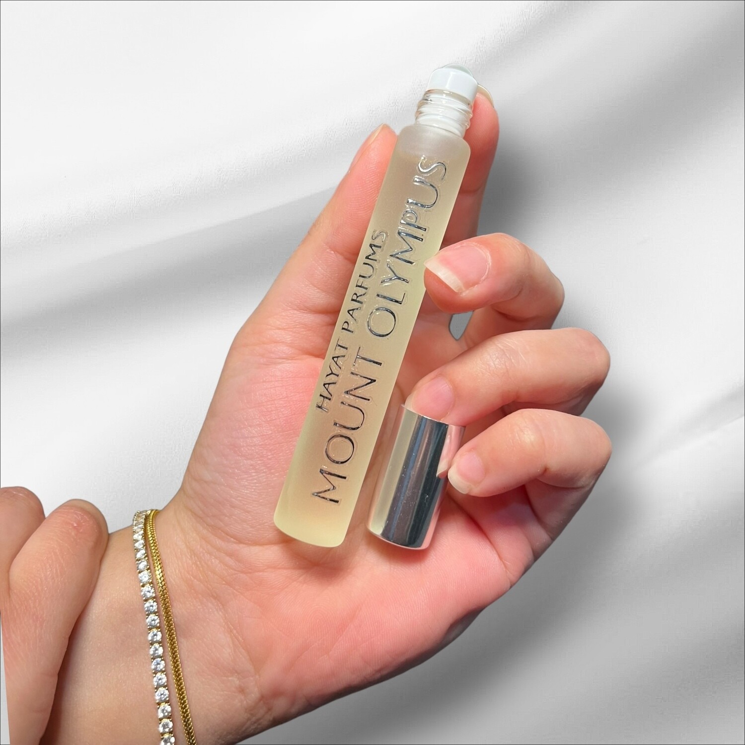 Hayat Parfums - Fine Oil: Mount Olympus Inspired By Invictus
