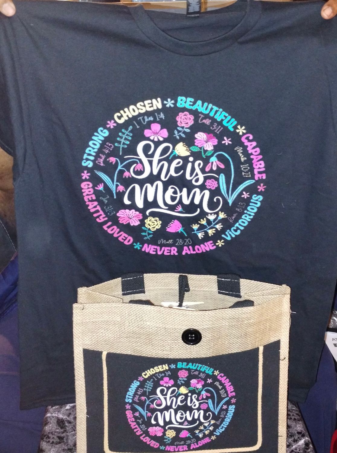 Mom t-shirt and Woolen bag combos