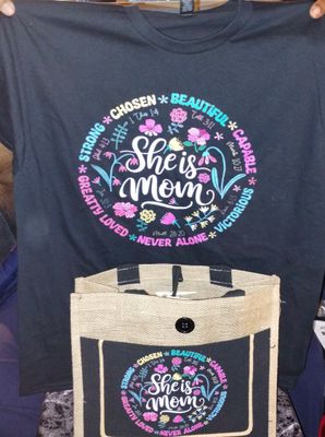 Mom t-shirt and Woolen bag combos