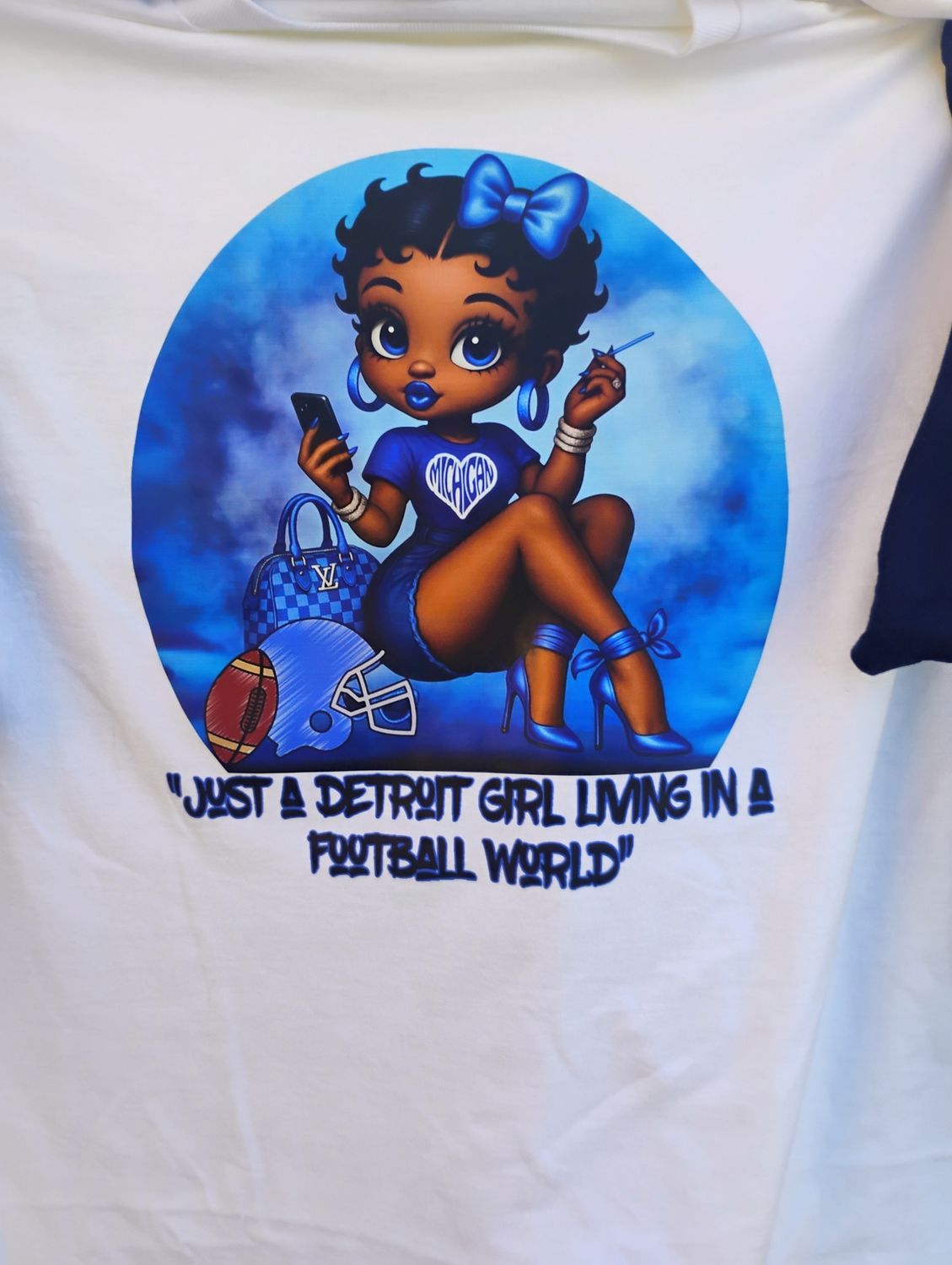 Betty&#39;s boo football girl T-shirt