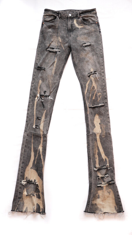 001 STACKED TAUPE JEANS