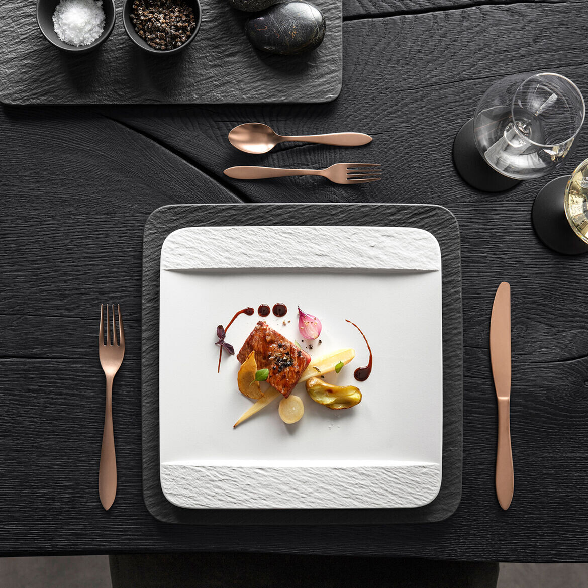 Villeroy &amp; Boch Manufacture Rock Blanc square dinner plate 28x28x2 cm