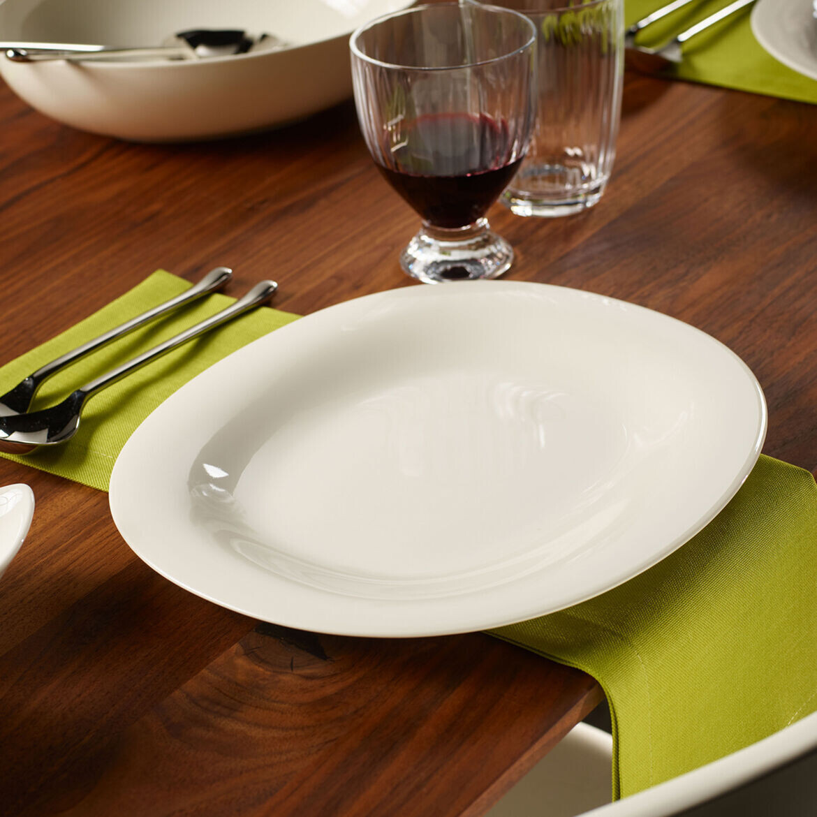 Villeroy &amp; Boch New Cottage Basic oval dinner plate