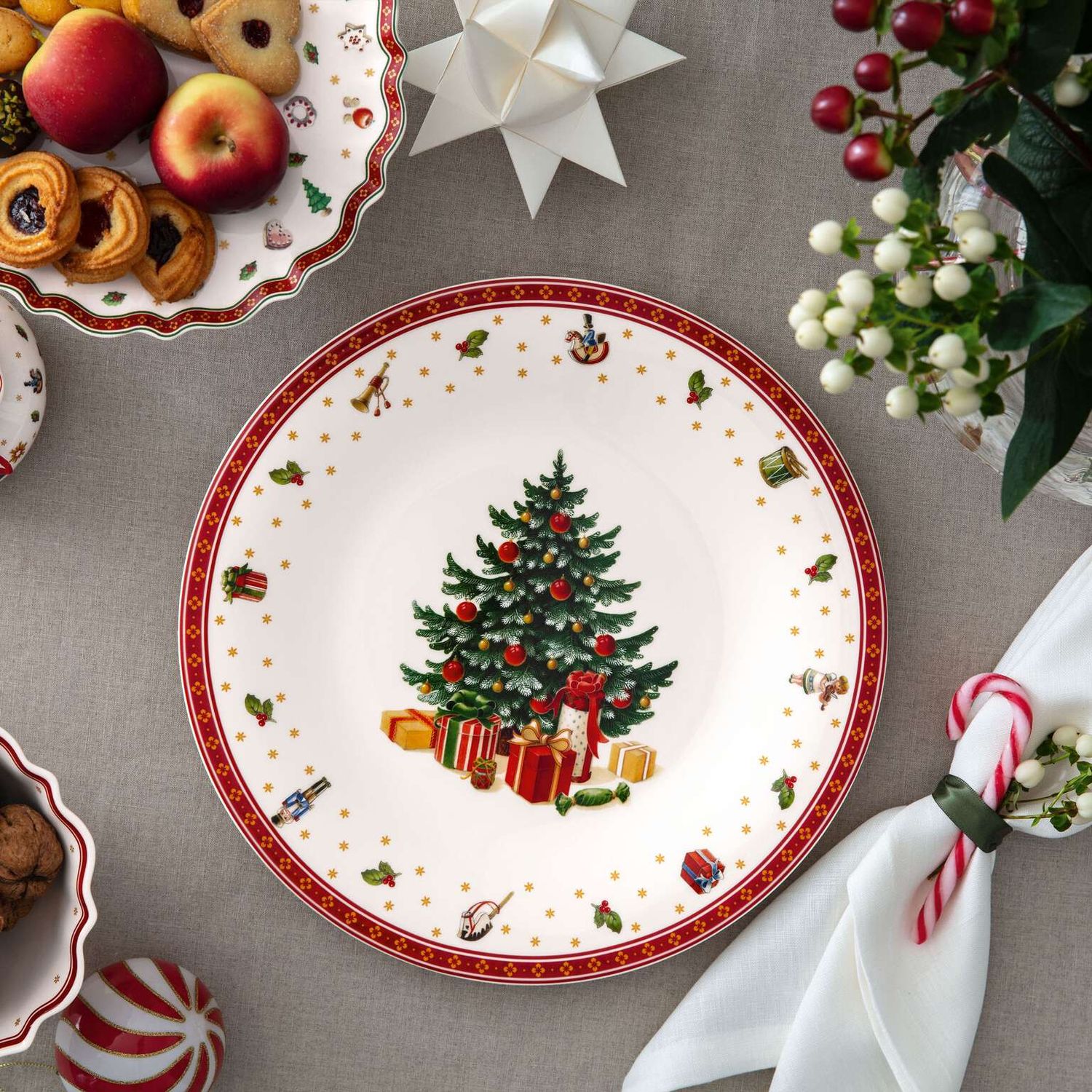 Villeroy &amp; Boch Toy's Delight Charger plate