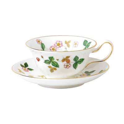 Wedgwood Wild Strawberry Coffee cup / tea cup with saucer