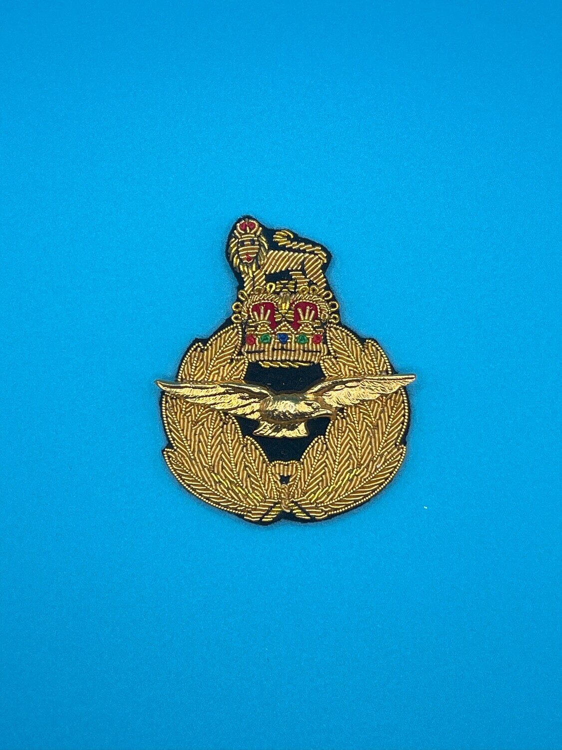 Royal Air Force RAF Air Officer Cap Badge