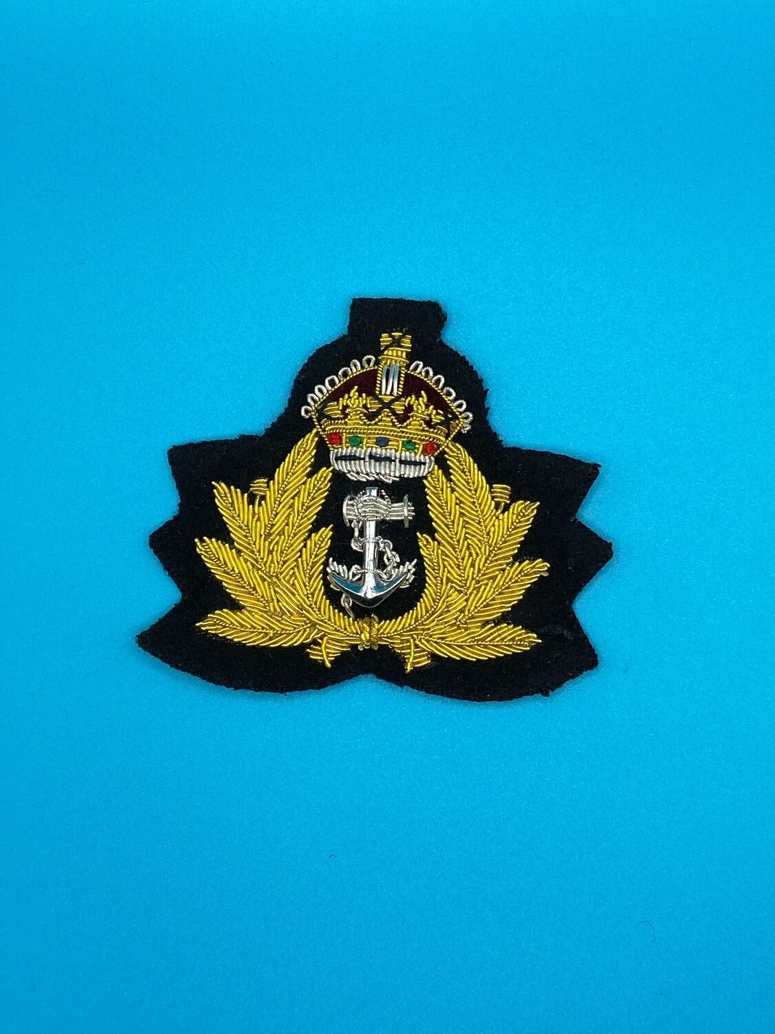 CIIIR Royal Navy Officers Beret Badge - King Charles Crown