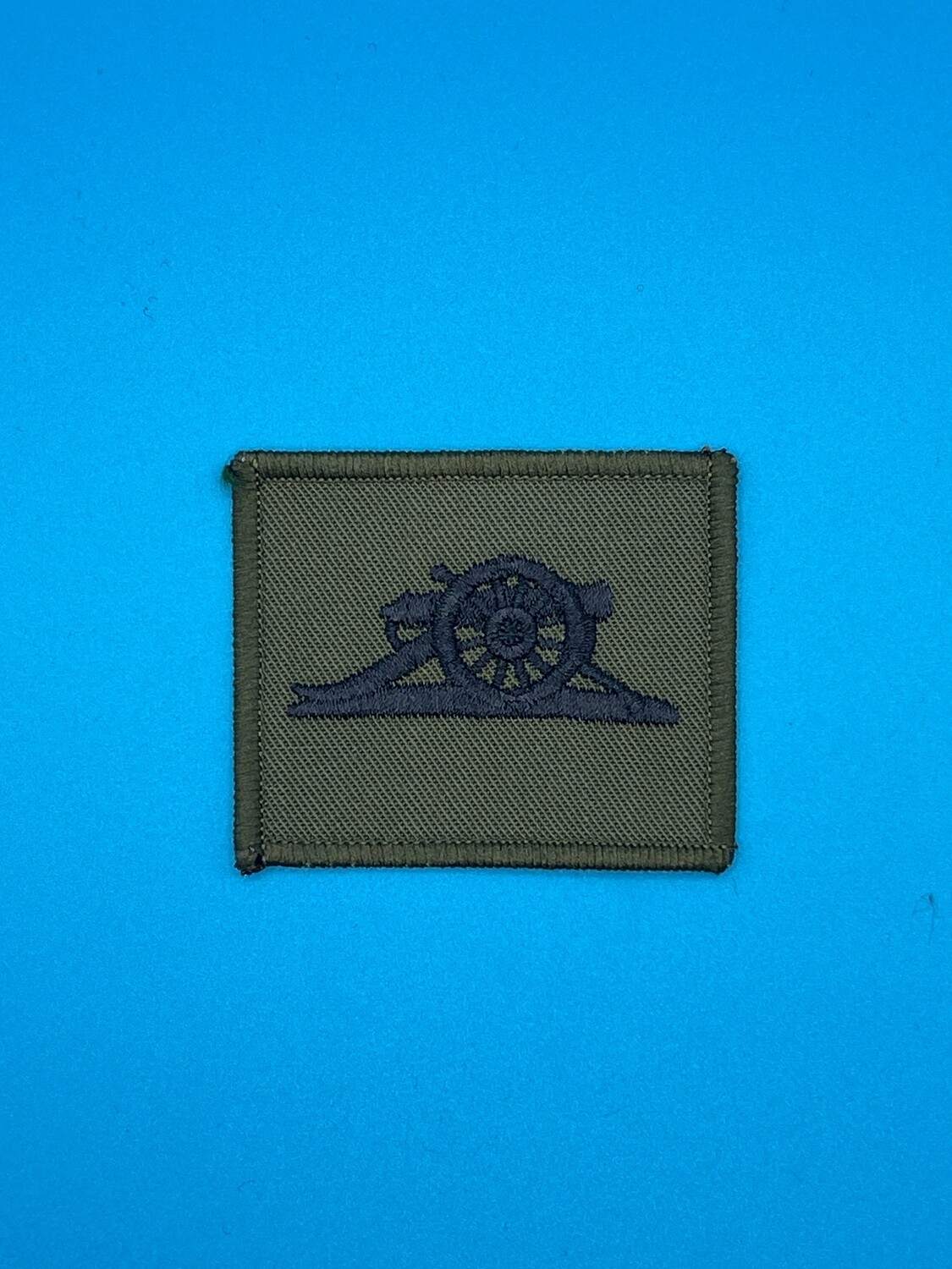 Army Royal Artillery Gun Badge - Olive Green OG