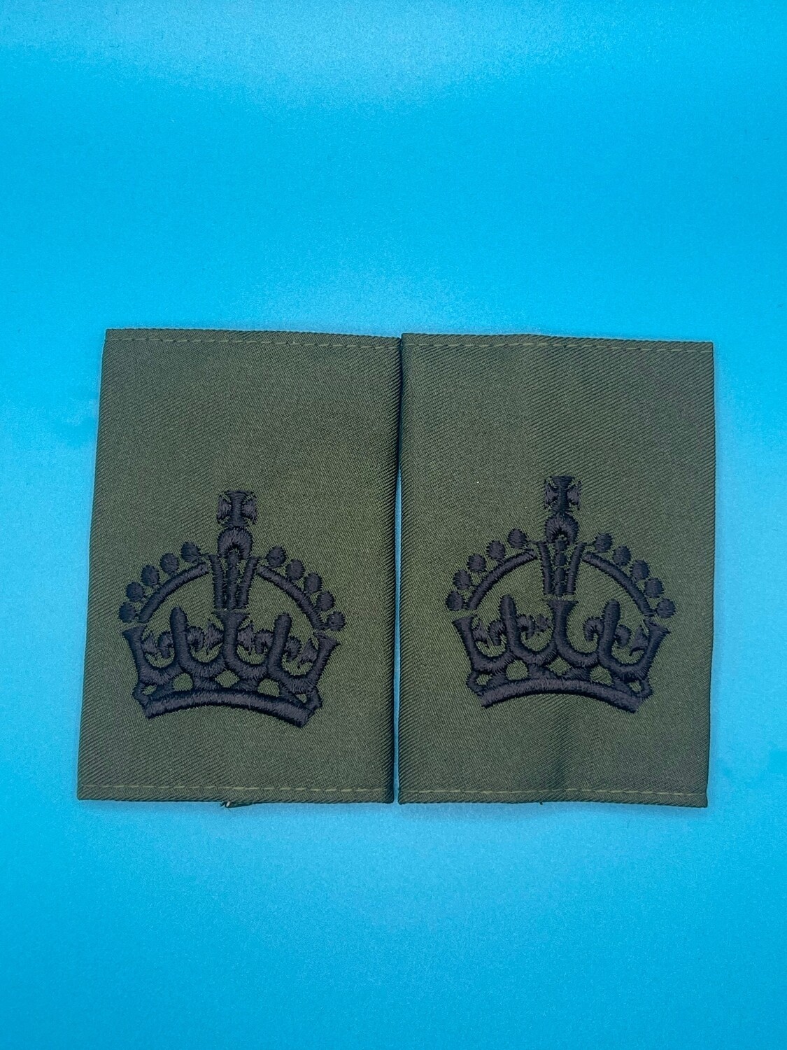 CIIIR Olive Green Rank Slides - Warrant Officer Class Two (WO2) CSM SSM - Black Embroidery