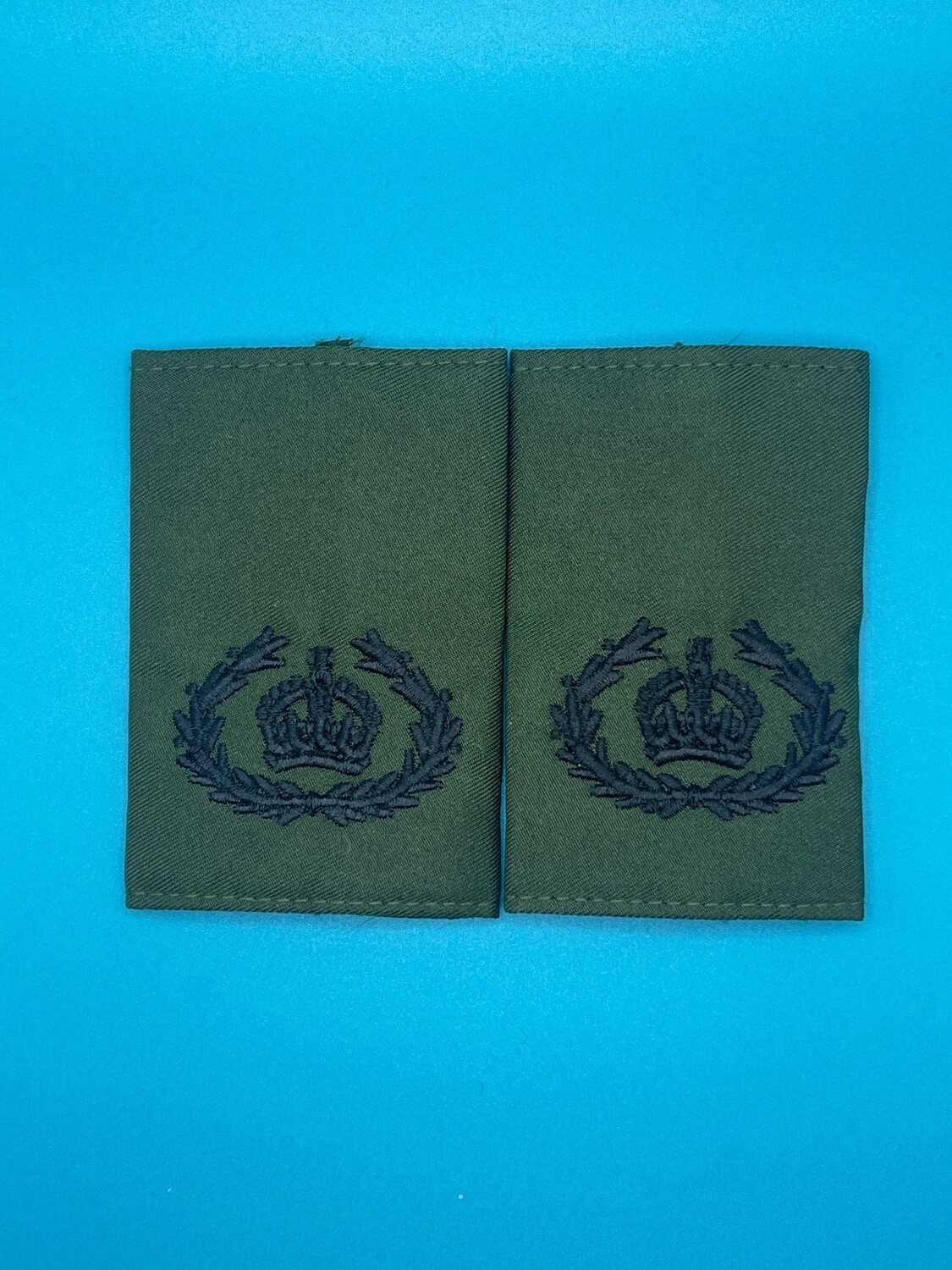 CIIIR Olive Green Rank Slides - Warrant Officer Class Two (WO2) RQMS SQMS - Black Embroidery