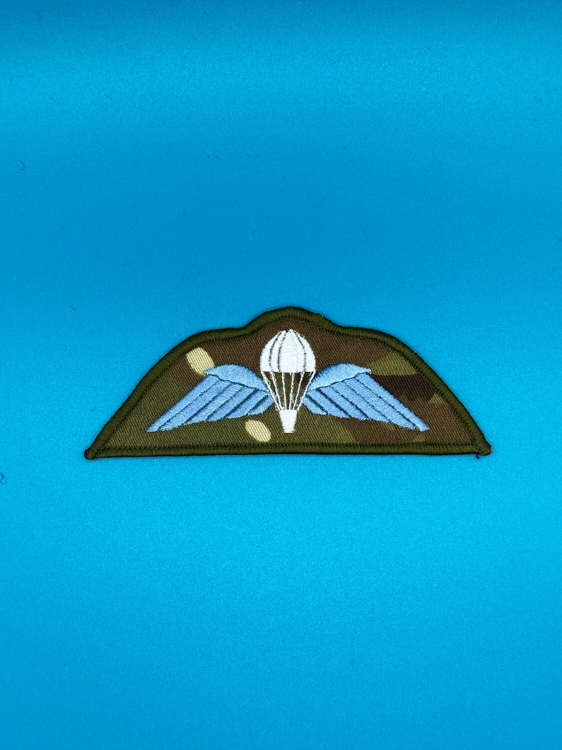 Colour Parachute Wings on MTP - MTP Para Wings