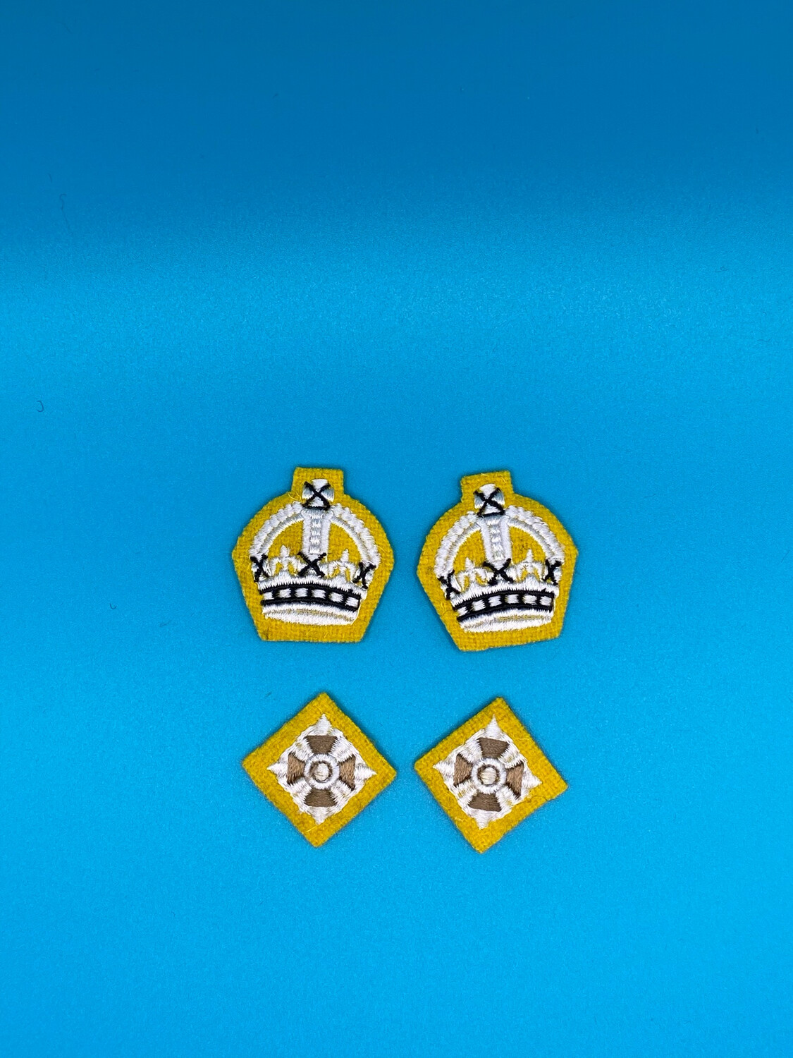 Yellow Cavalry Regiment Major Crowns - Cav Maj Worsted