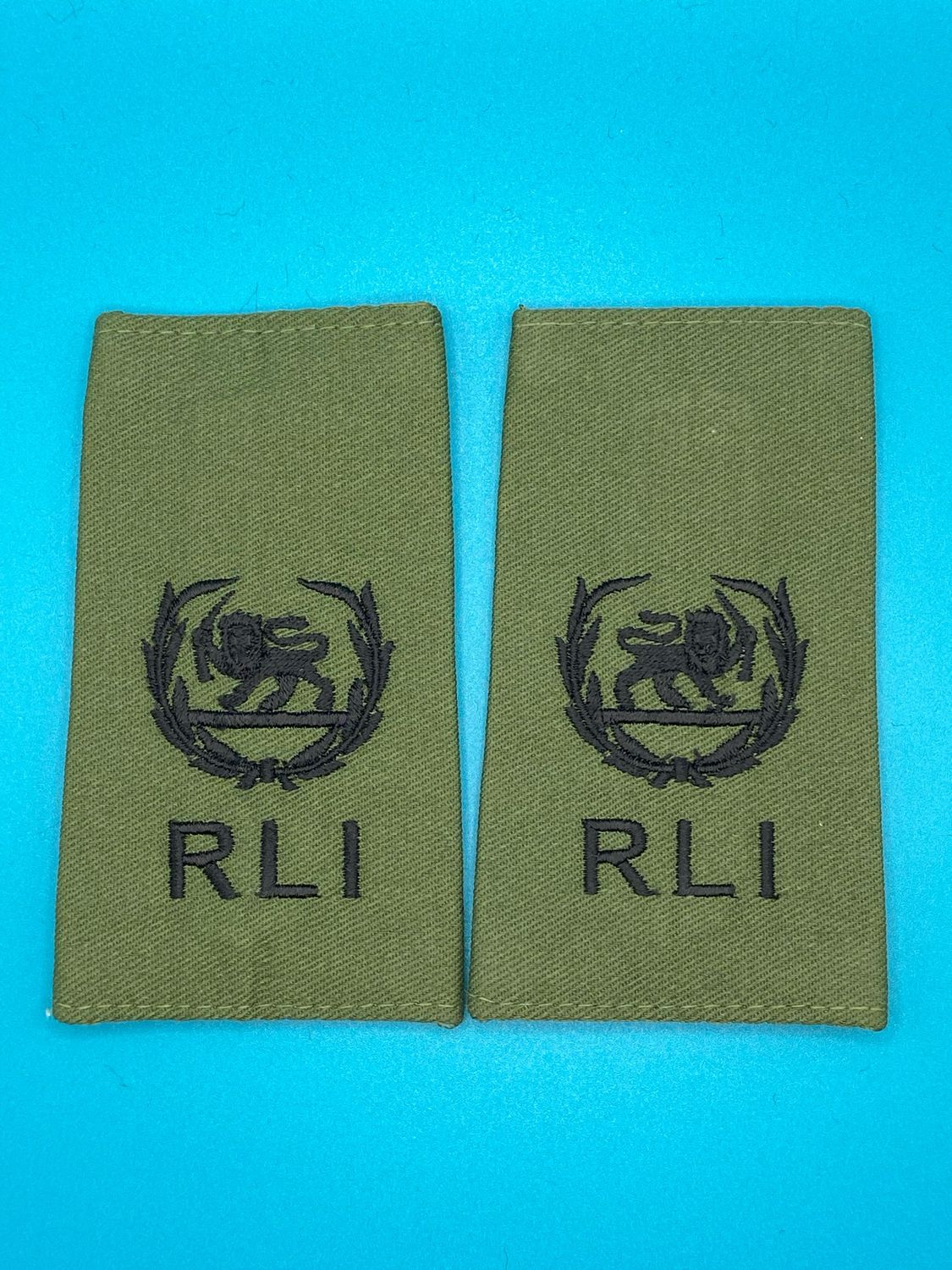 Rhodesian Light Infantry RLI Olive Green Rank Slides OG - Maj Major - Pair
