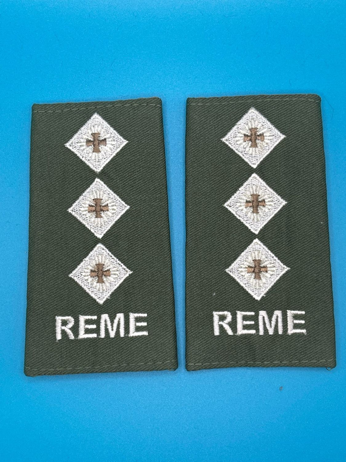 CIIIR Olive Green Rank Slides - REME - Pair - Capt Captain