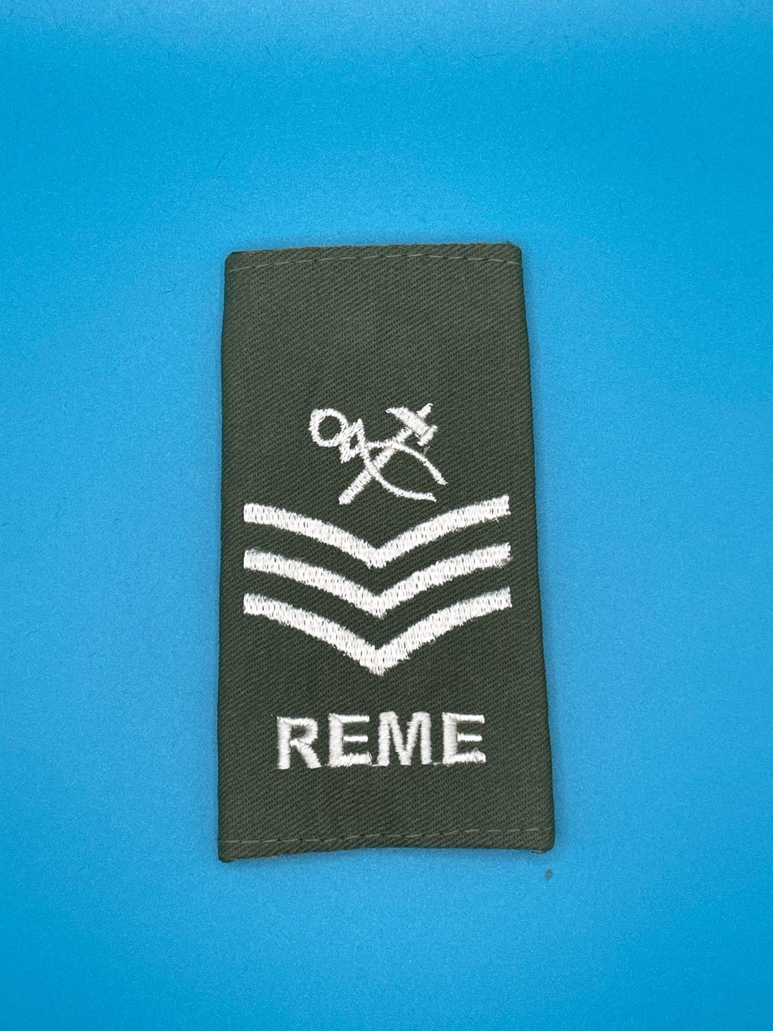 CIIIR Olive Green Rank Slide - REME - Single - Sgt Sergeant Class One Hammer and Tongs Artificer