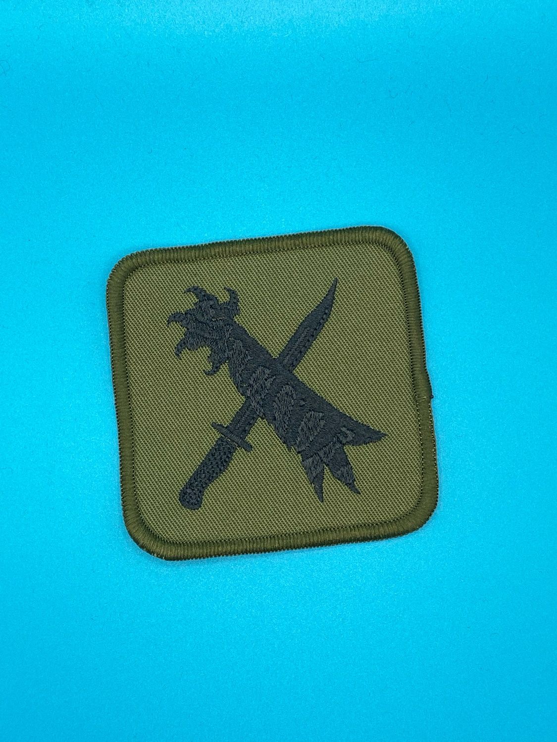 RAF Regiment Patch - 48 Squadron Patch Claw and Saber