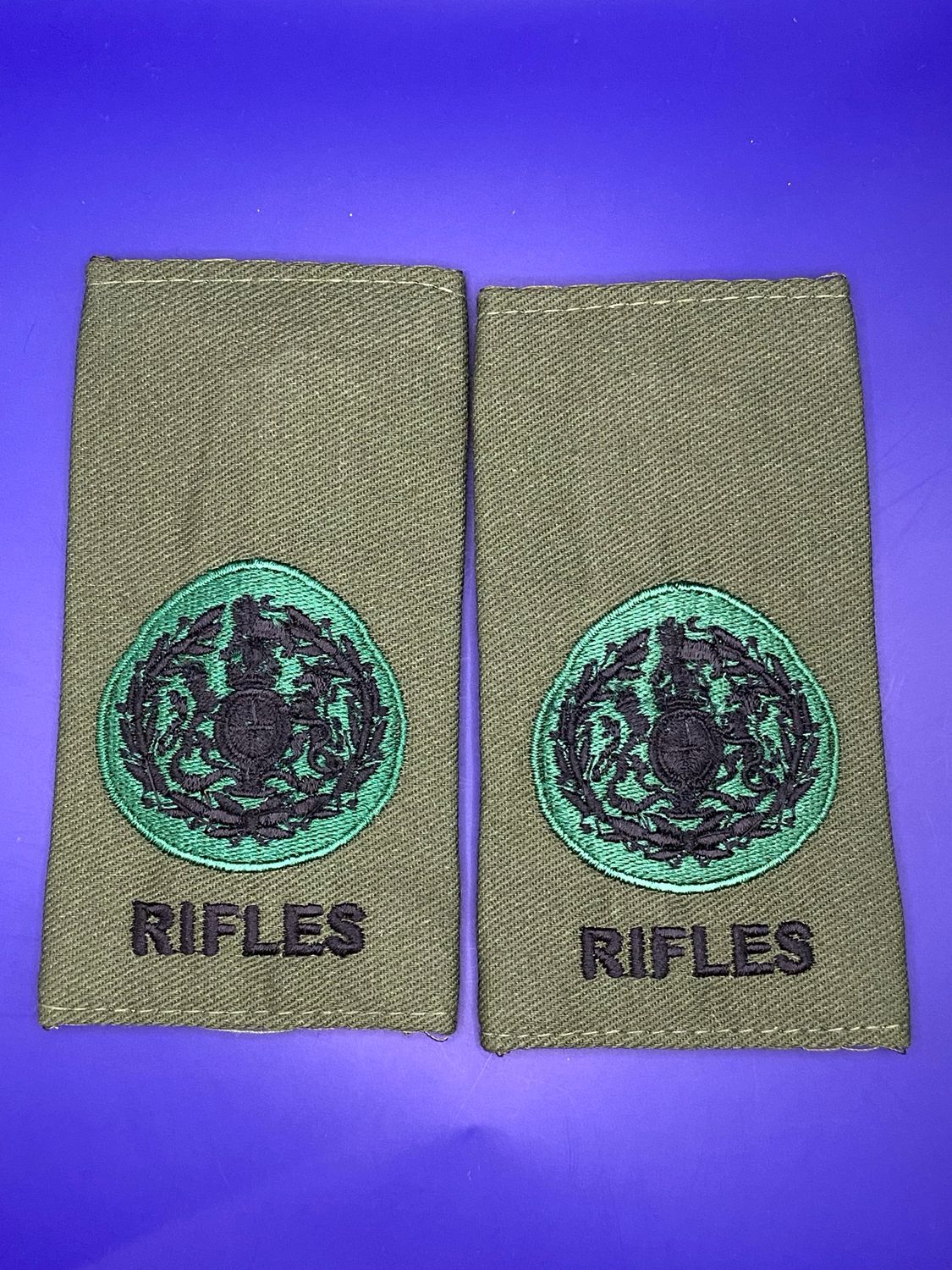 CIIIR Olive Green Rank Slides - Pair - RIFLES ComdSM Command Serjeant Major WO1