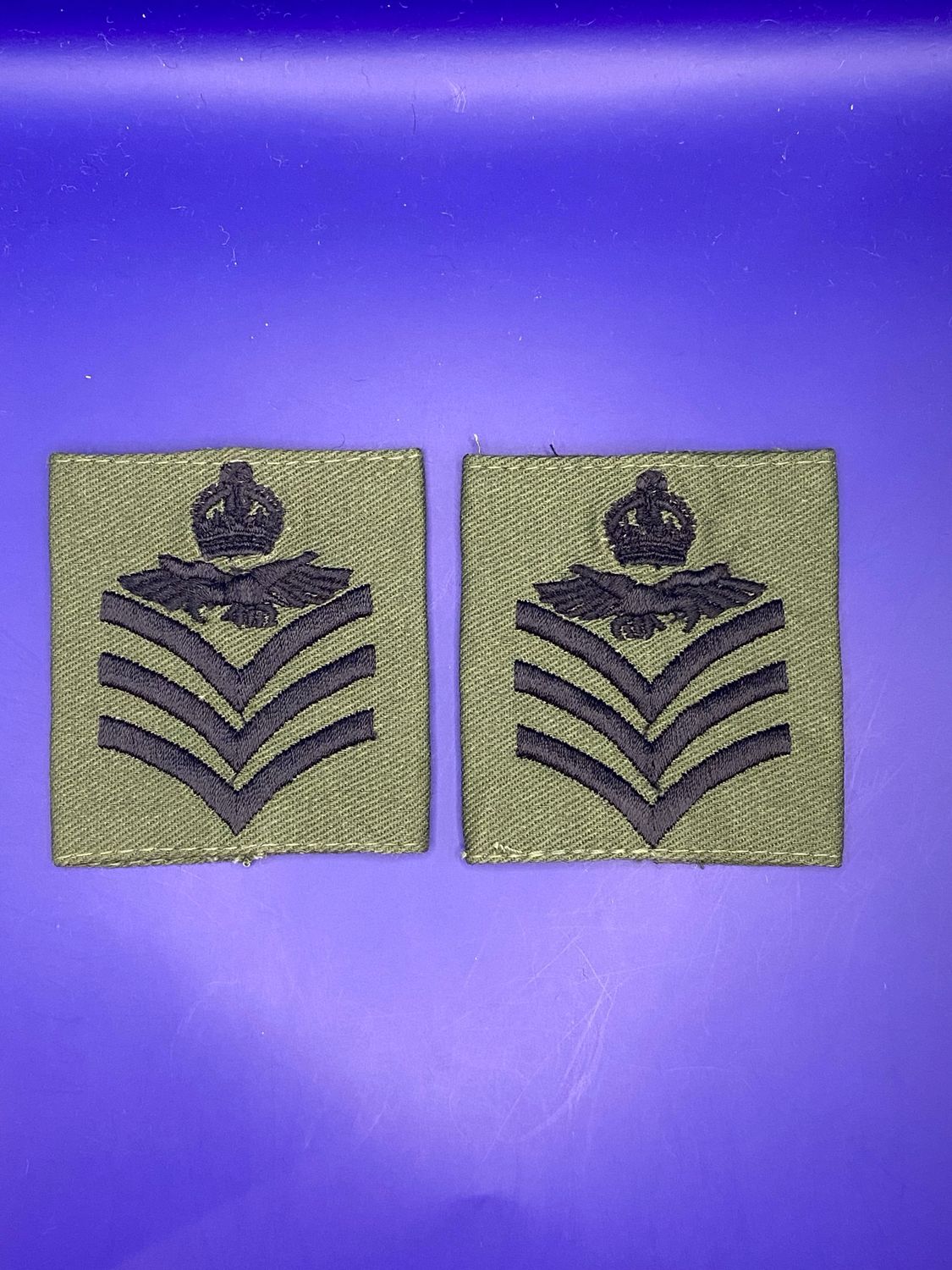 Olive Green RAF Royal Air Force Flight Sergeant (FS) Aircrew Rank Slides (Pair) CIIIR C3R