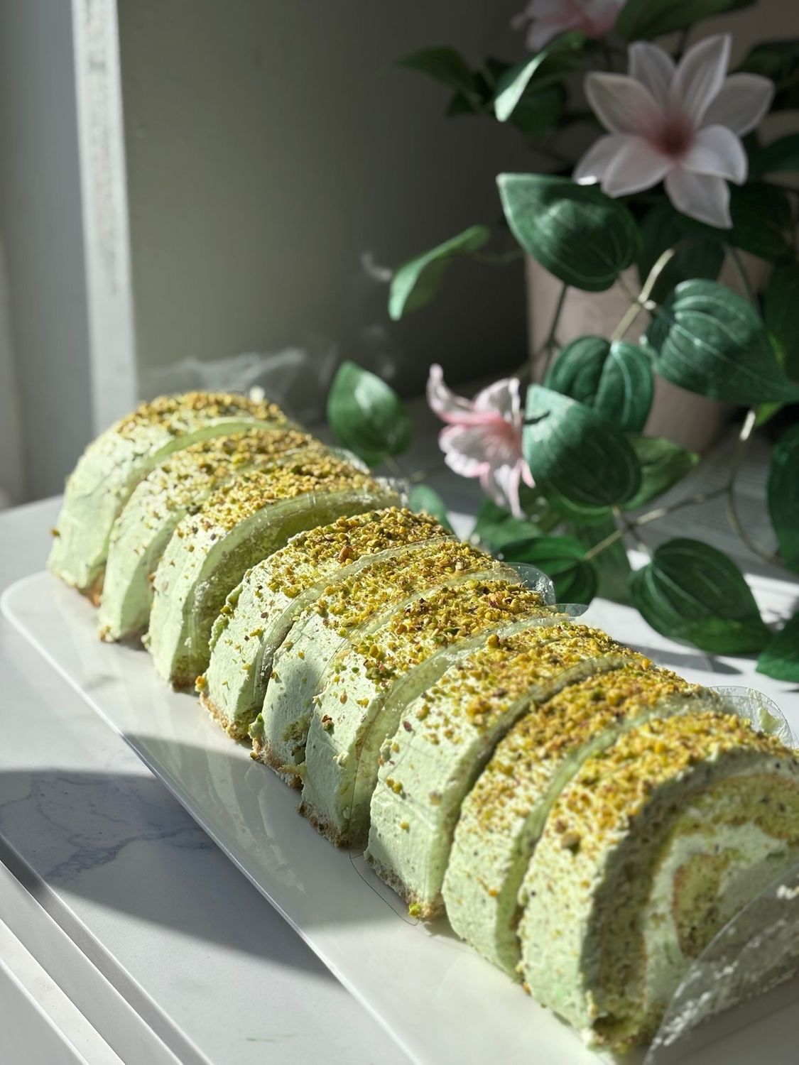 Pistachio Swissroll