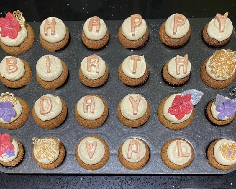 24 Mini Bake Box