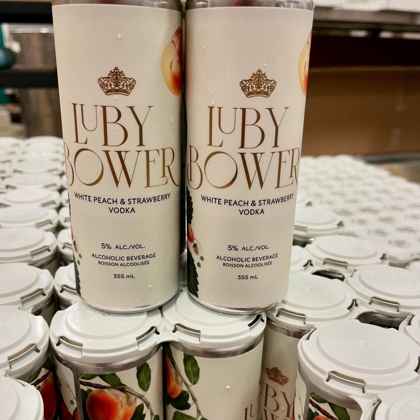 LUBY BOWER WHITE PEACH STRAWBERRY VODKA, Size: 4 Cans