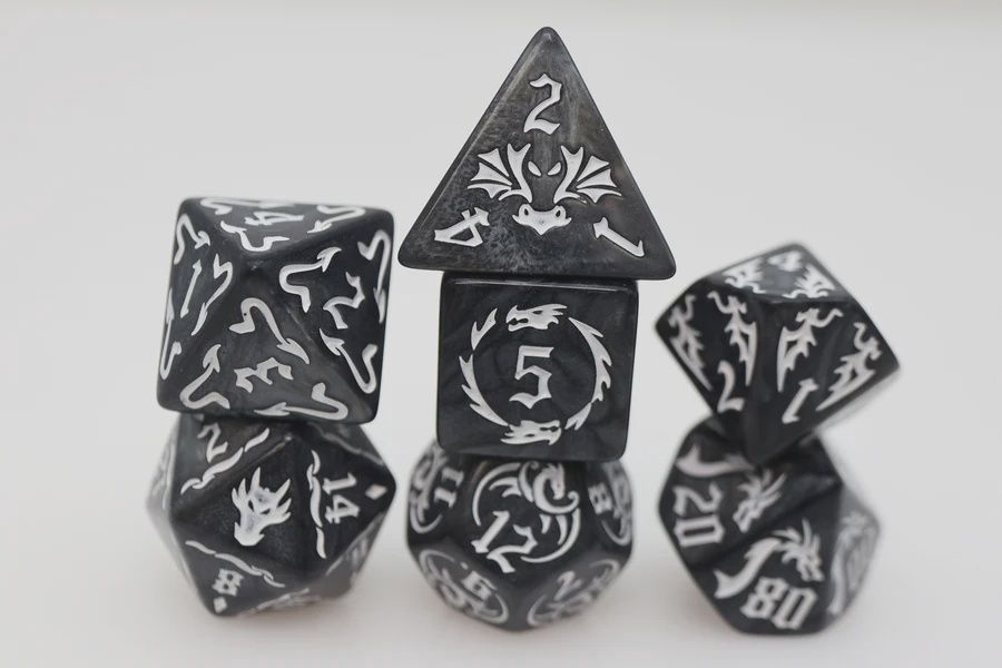 Drake&#39;s Flight: Nightmare RPG Dice Set