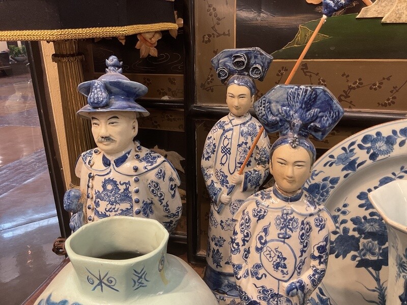 Six Piece Set of Chinese Blue and White Figures of Kings and Queen