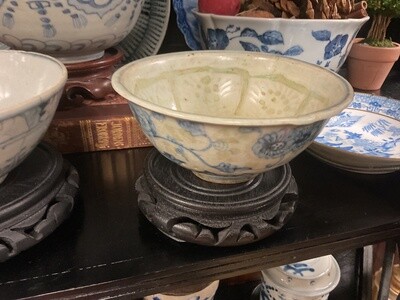 Early Chinese Blue and White Small Foliate Decorated Ming Bowl