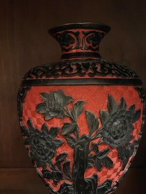 Chinese Black and Red Cinnabar Vase