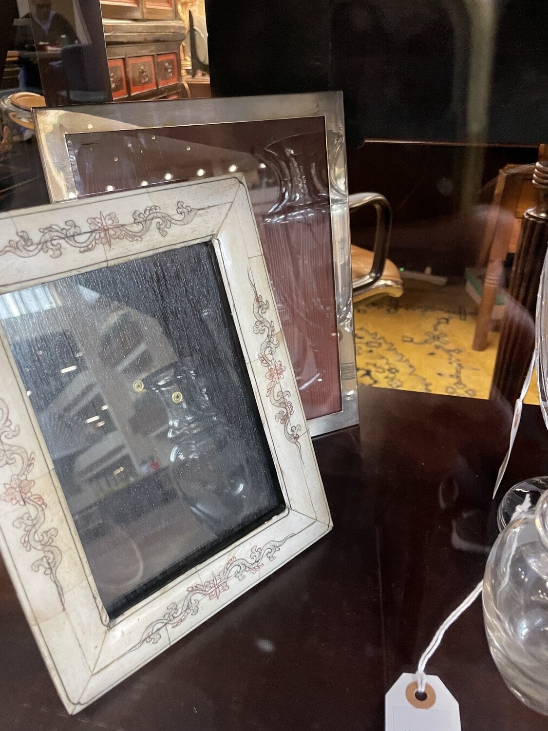 Medium Silver Frame