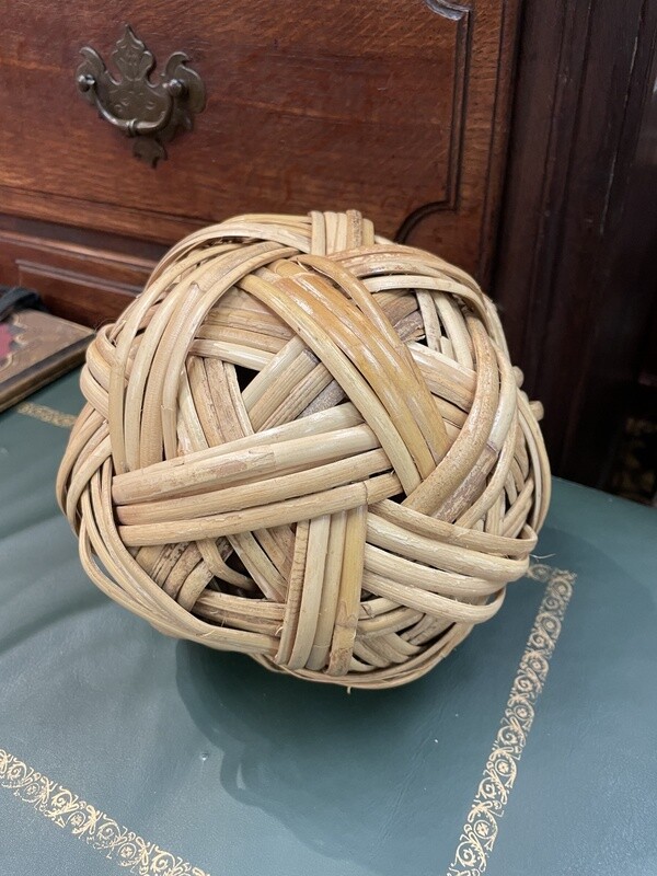 Wicker Ball