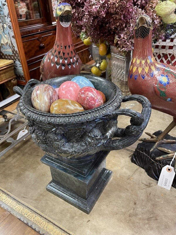 Carved Marble Grand Tour Warwick Cup, Early 19th Century