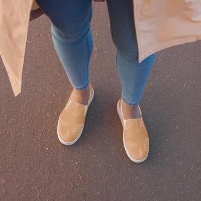 Tan Birds &amp; Flowers-Women’s slip-on canvas shoes
