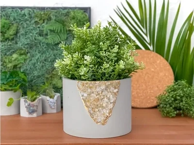 CITRINE PLANTER