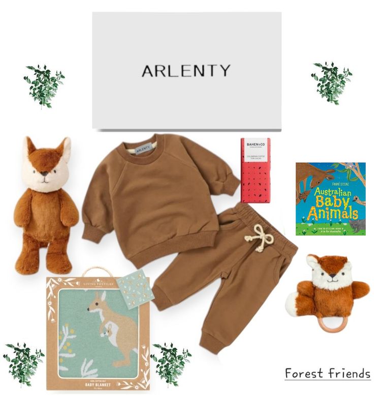 Forest Friends Baby Gift Set – Organic Sweat Set, Kangaroo Blanket, Frankie Fox Plush &amp; Rattle, Chocolate &amp; Book