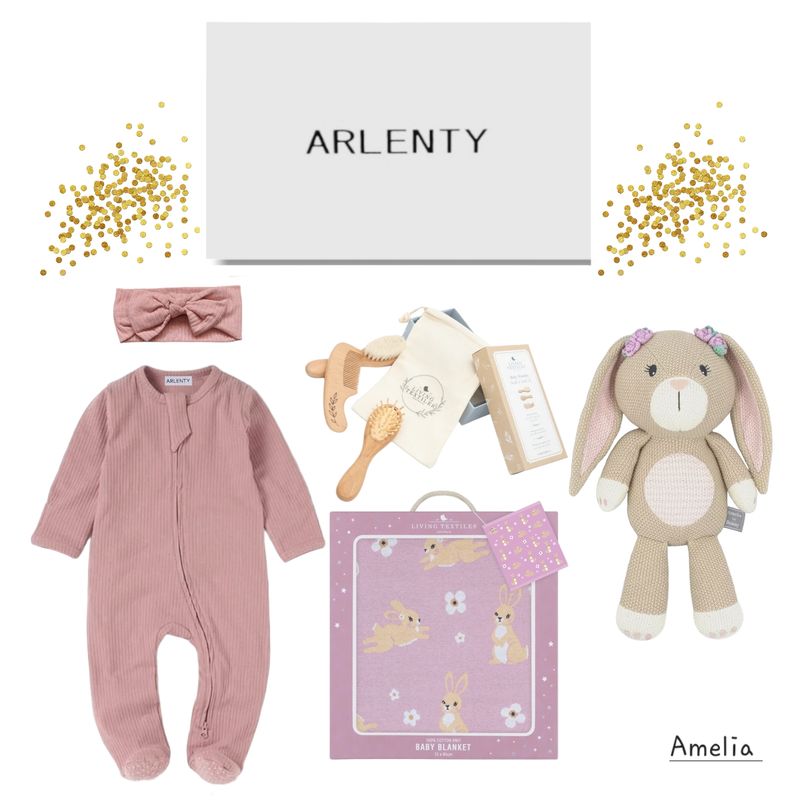 Amelia Baby Gift Set – Organic Romper, Headband, Bunny Blanket, Knitted Toy &amp; Brush Set